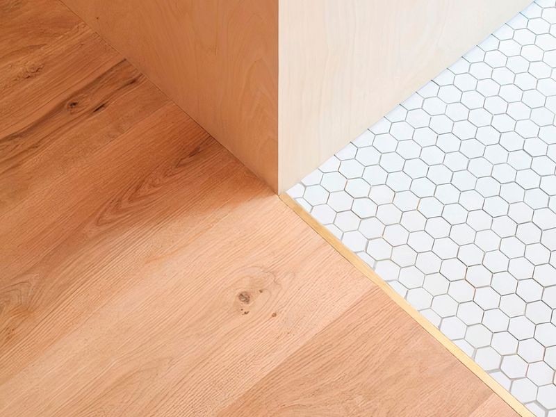 perfil metálico para piso porcelanato