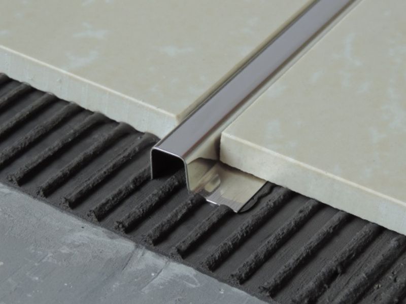 Como Assentar Filete de Inox Entre os Porcelanatos